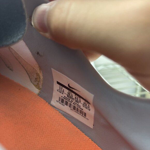 Soccer Shoes Nike Mercurial 2017 CR7 Men’s 11.5 Outdoor Cleats Orange - Picture 7 of 7